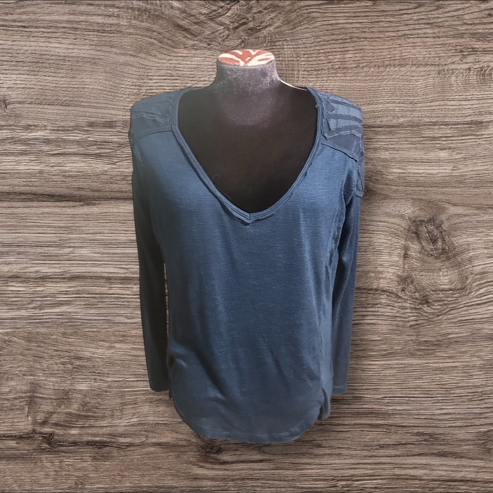 Free People Navy Long Sleeve V-Neck Top Burnout Mesh Design Size Small